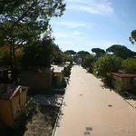 Camping Versilia Mare Κάμπινγκ *
