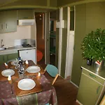 Camping Versilia Mare * Λίντο ντι Καμαϊόρε