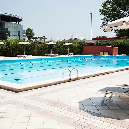 Κάμπινγκ Camping Versilia Mare Λίντο ντι Καμαϊόρε