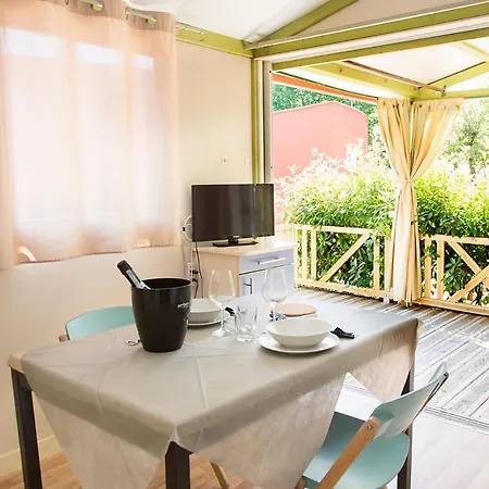Camping Versilia Mare * Lido di Camaiore