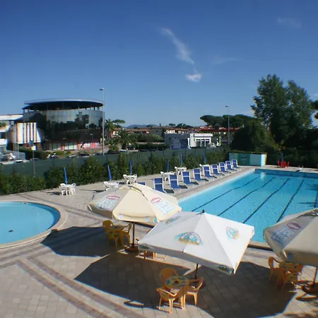 Campeggio Camping Versilia Mare Lido di Camaiore