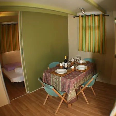 Camping Versilia Mare Campeggio *